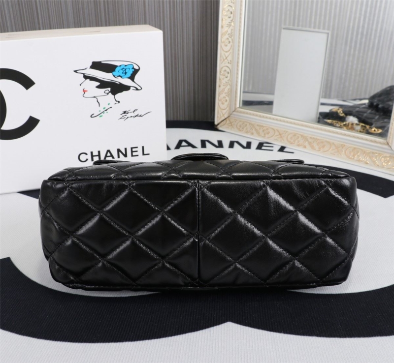 Ch**el hobo bags